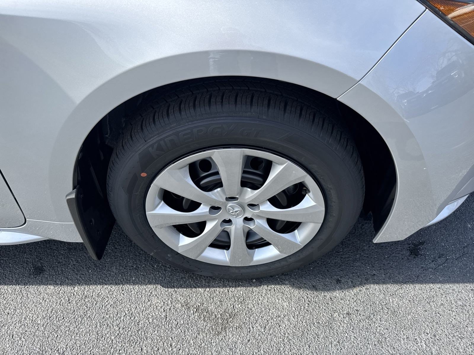 New 2025 Toyota Corolla LE FWD image 10