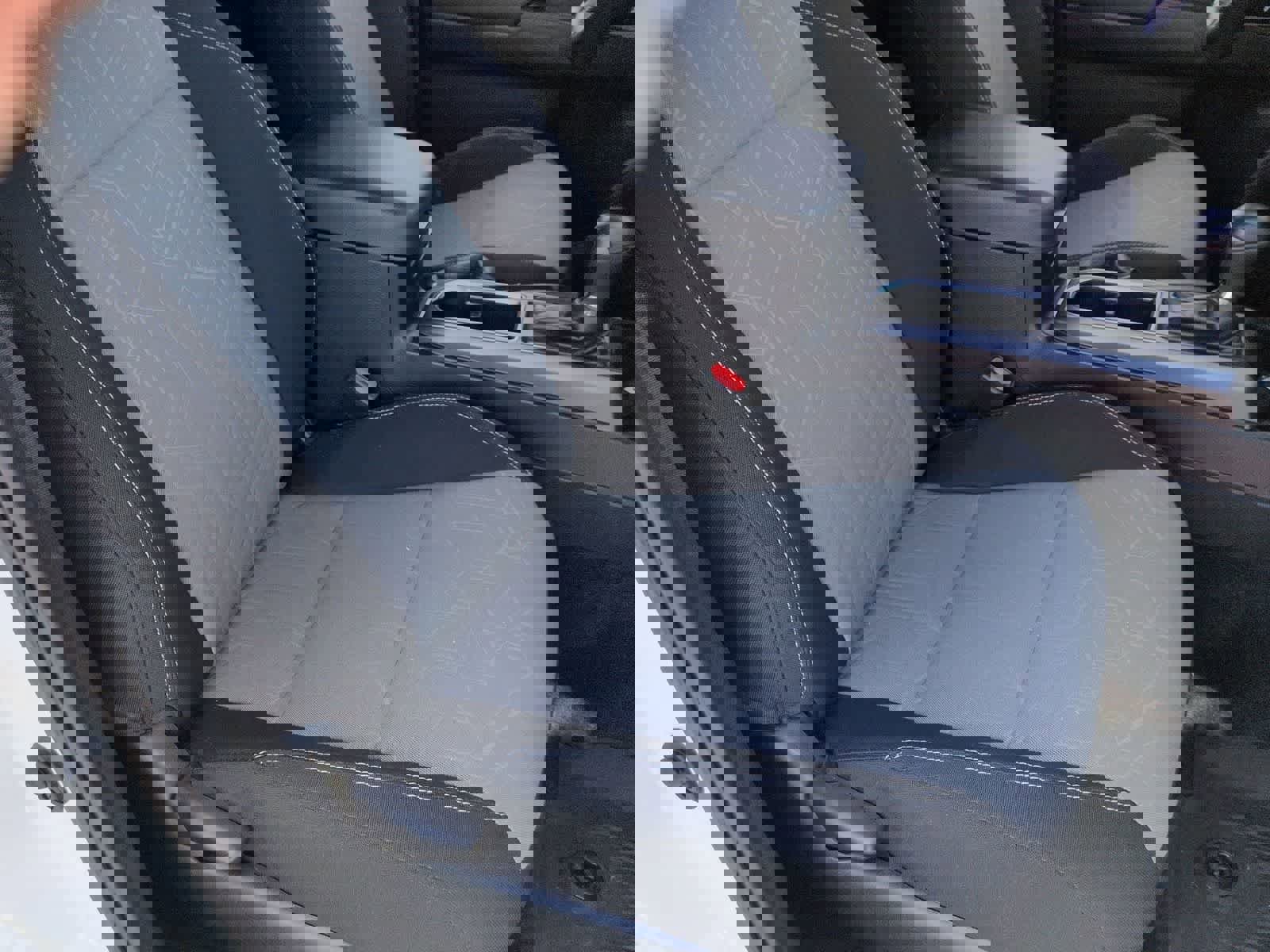 Used 2023 Toyota Tacoma TRD Off-Road image 21