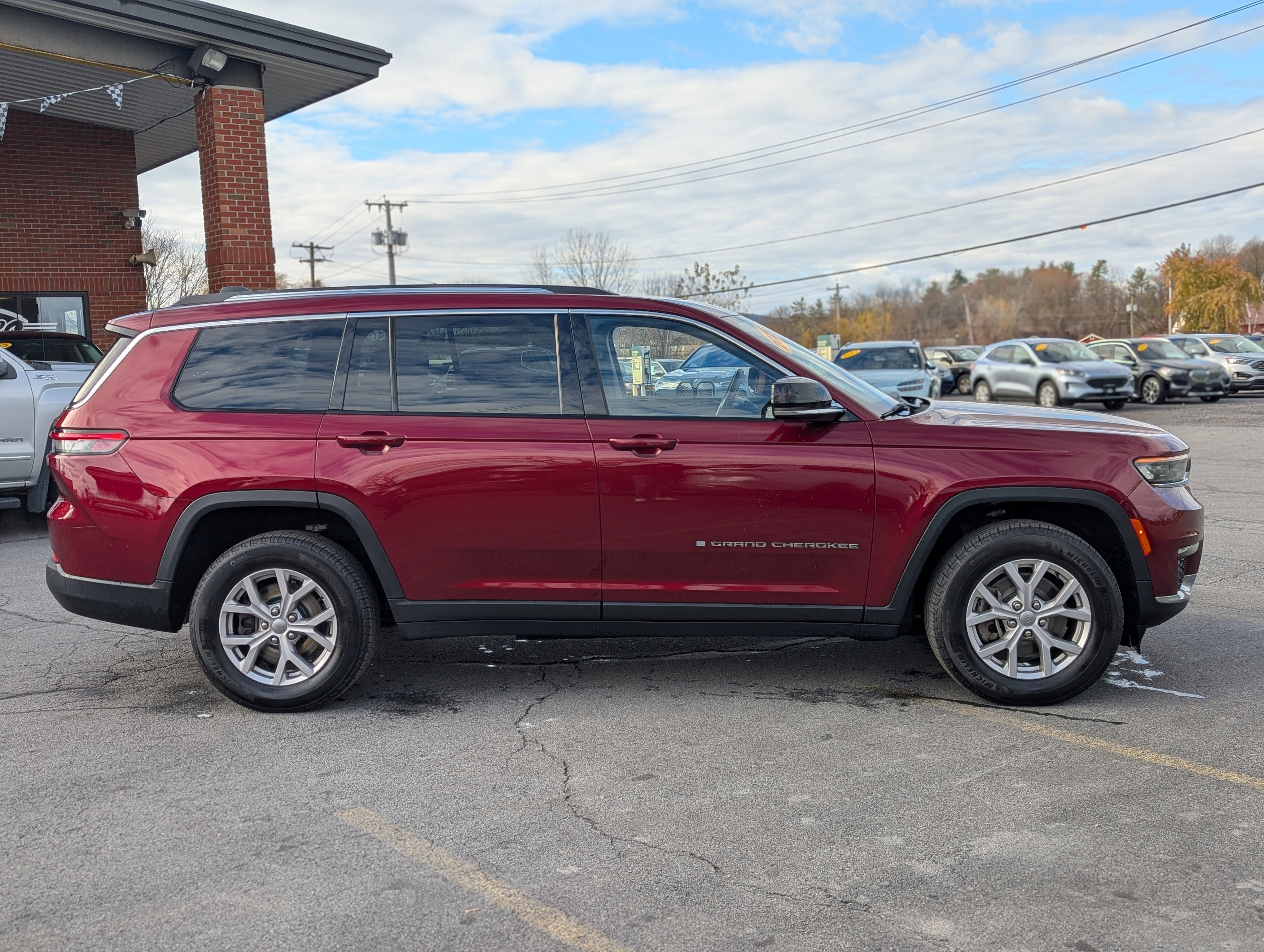 Used 2021 Jeep Grand Cherokee L Limited image 12