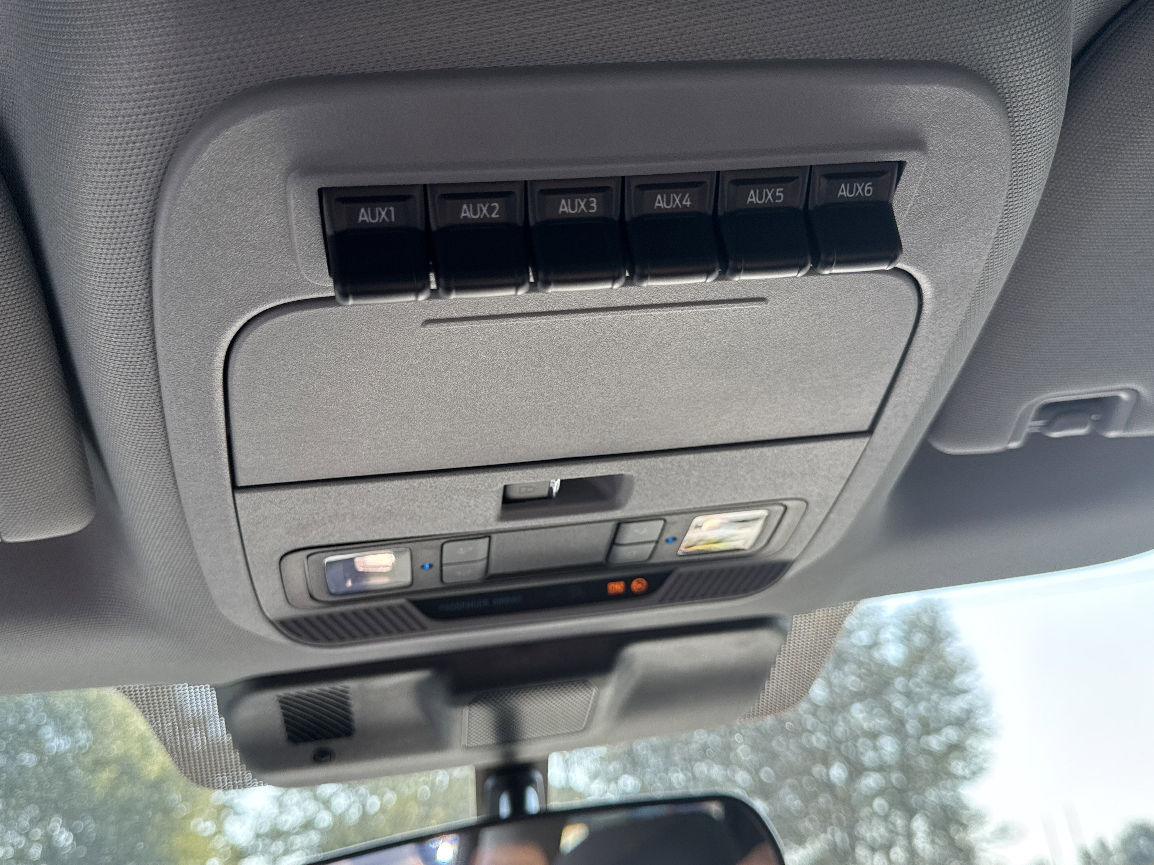 New 2026 Ford F350 XL w/ XL Chrome Package image 15