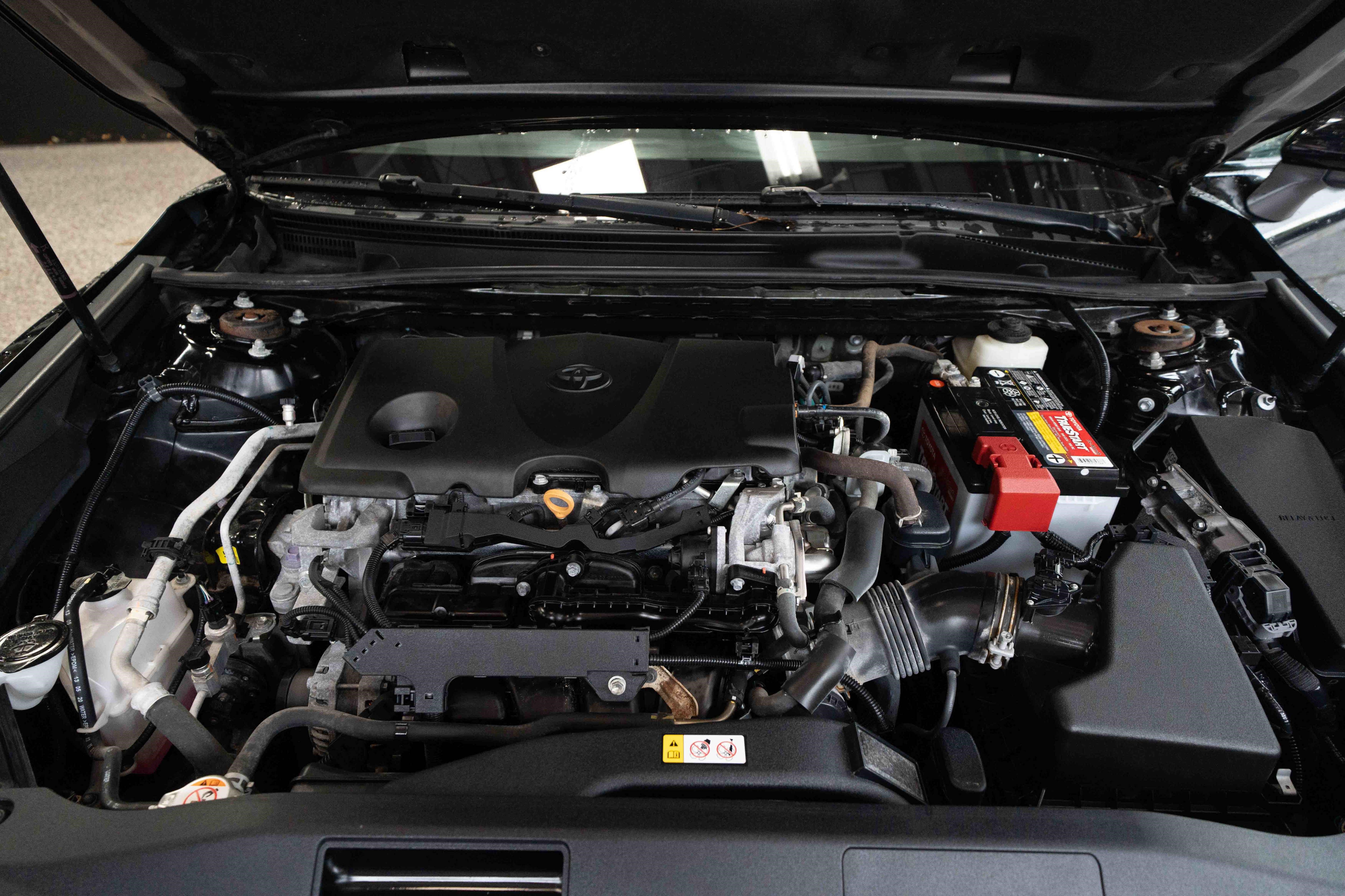 Used 2020 Toyota Camry SE FWD image 30