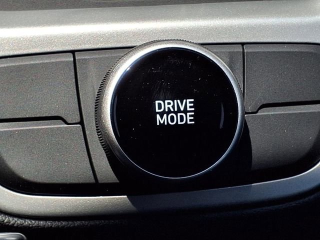 New 2025 Hyundai Venue SEL image 23