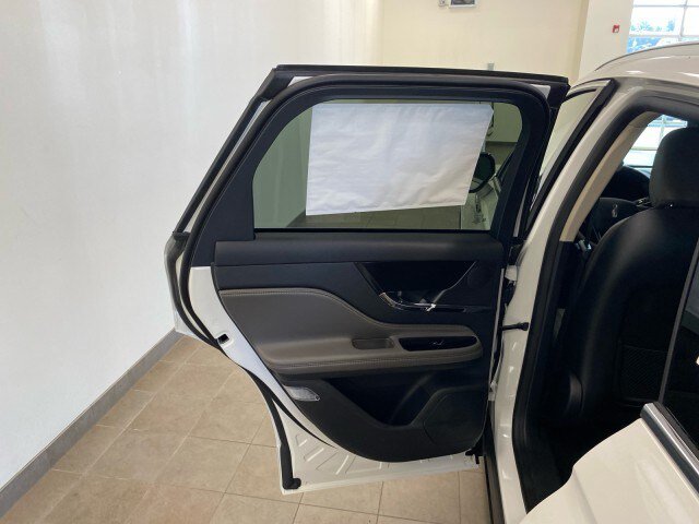 New 2024 Lincoln Corsair Grand Touring w/ Equipment Group 301A AWD/4WD image 8