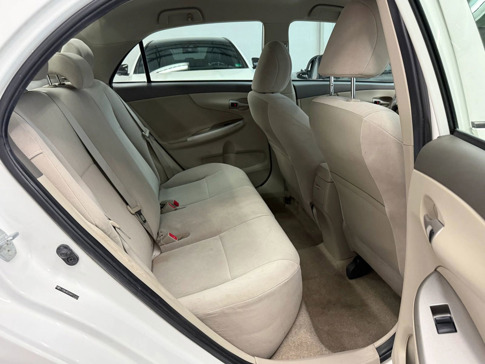 Used 2010 Toyota Corolla LE image 22