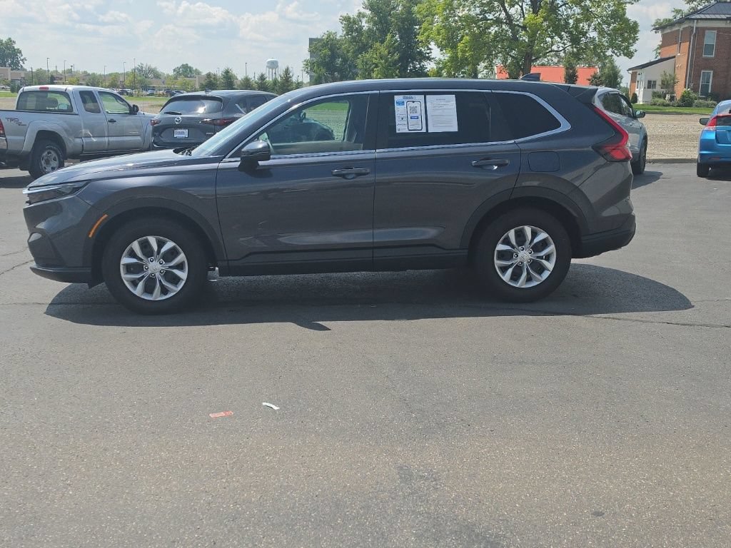 Used 2025 Honda CR-V LX image 4