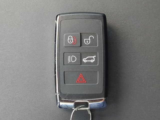 Used 2025 Land Rover Discovery Sport S AWD/4WD image 36