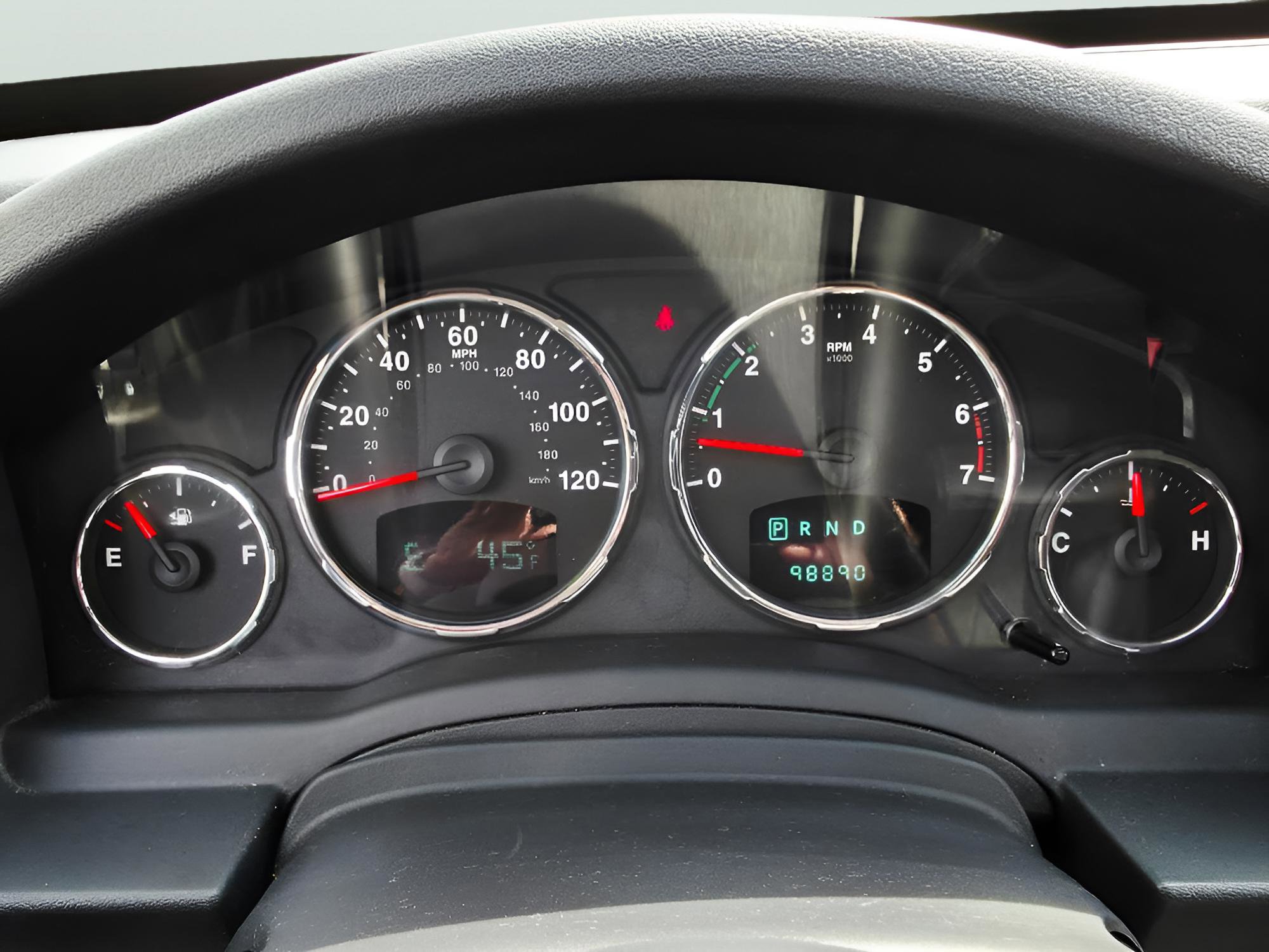 Used 2012 Jeep Liberty Limited Jet w/ Chrome Accents Group image 20