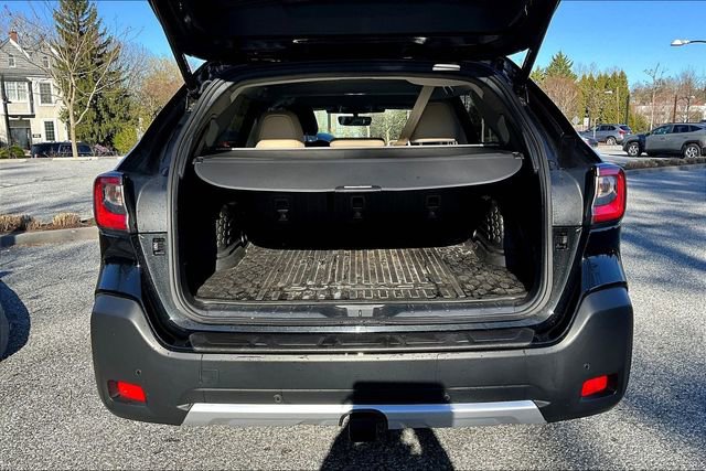 Used 2024 Subaru Outback Limited XT image 16