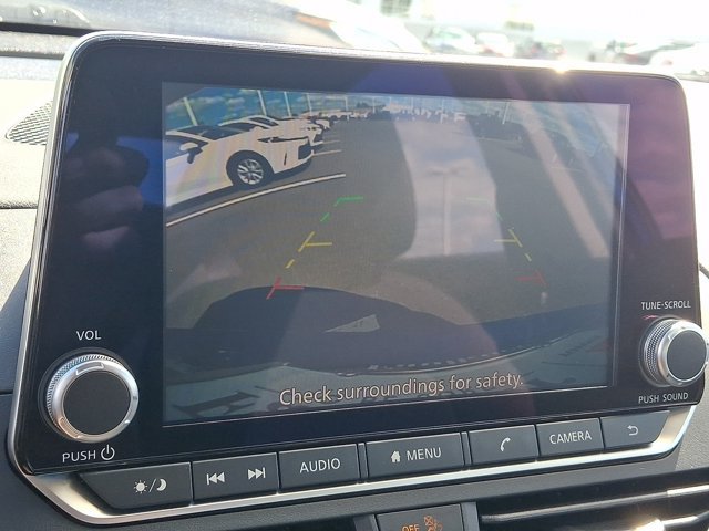Used 2025 Nissan Altima 2.5 SV AWD/4WD image 17