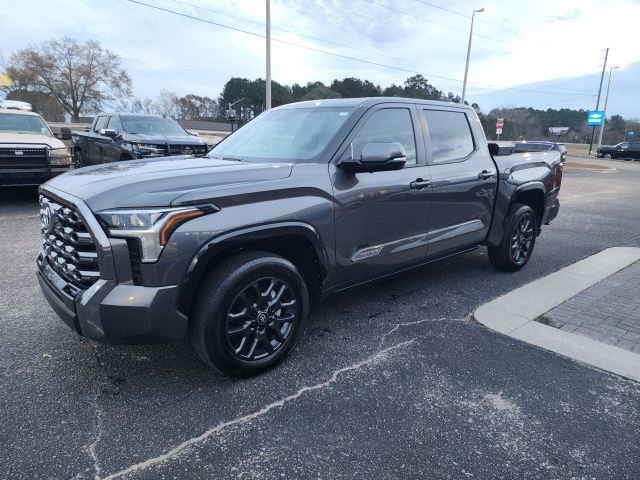 Used 2025 Toyota Tundra Platinum image 3
