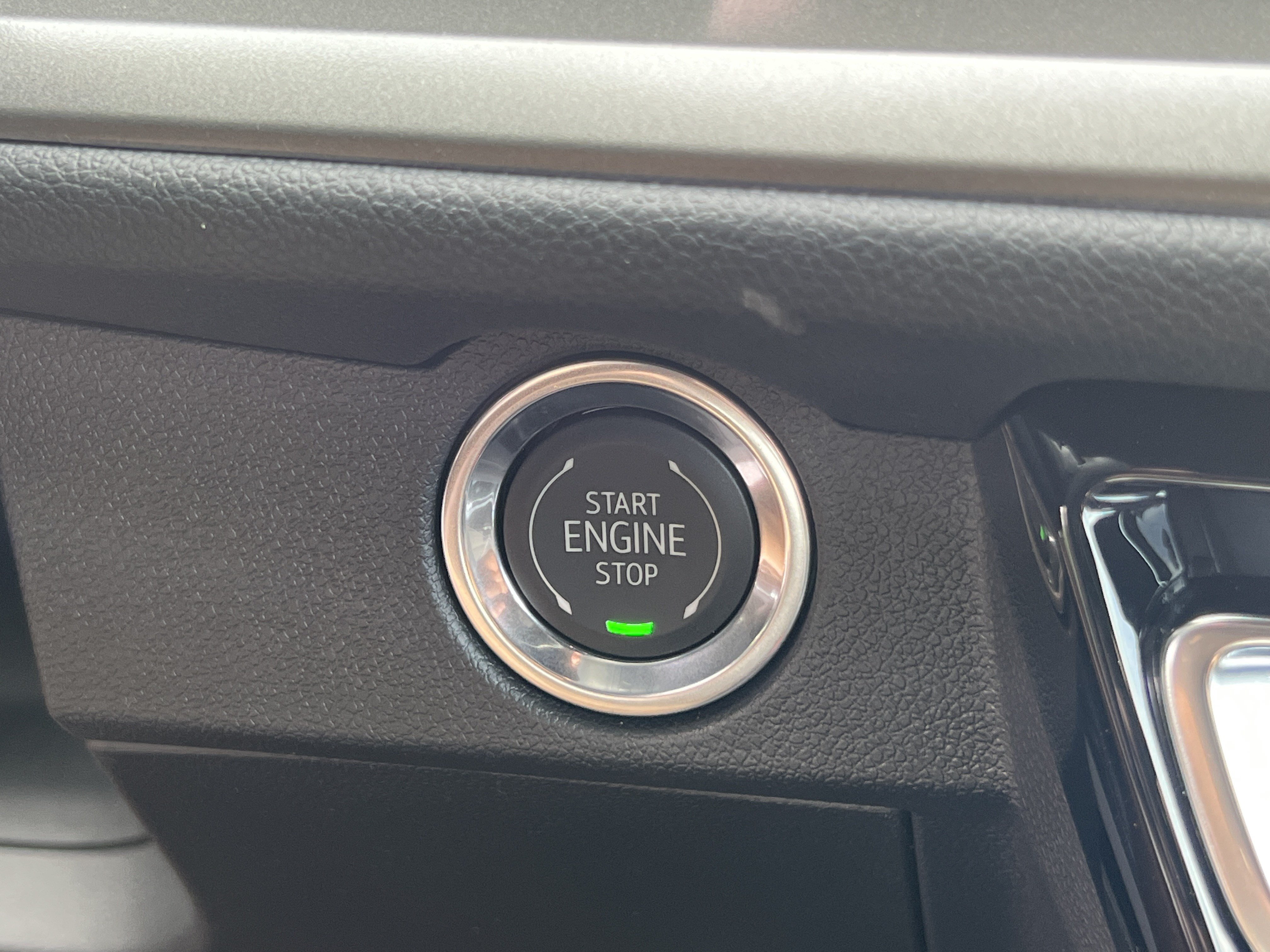 New 2027 Chevrolet Traverse LT w/ Enhanced Driving Package FWD image 41