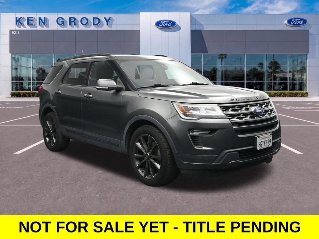 Used 2018 Ford Explorer XLT w/ Equipment Group 202A FWD image 1