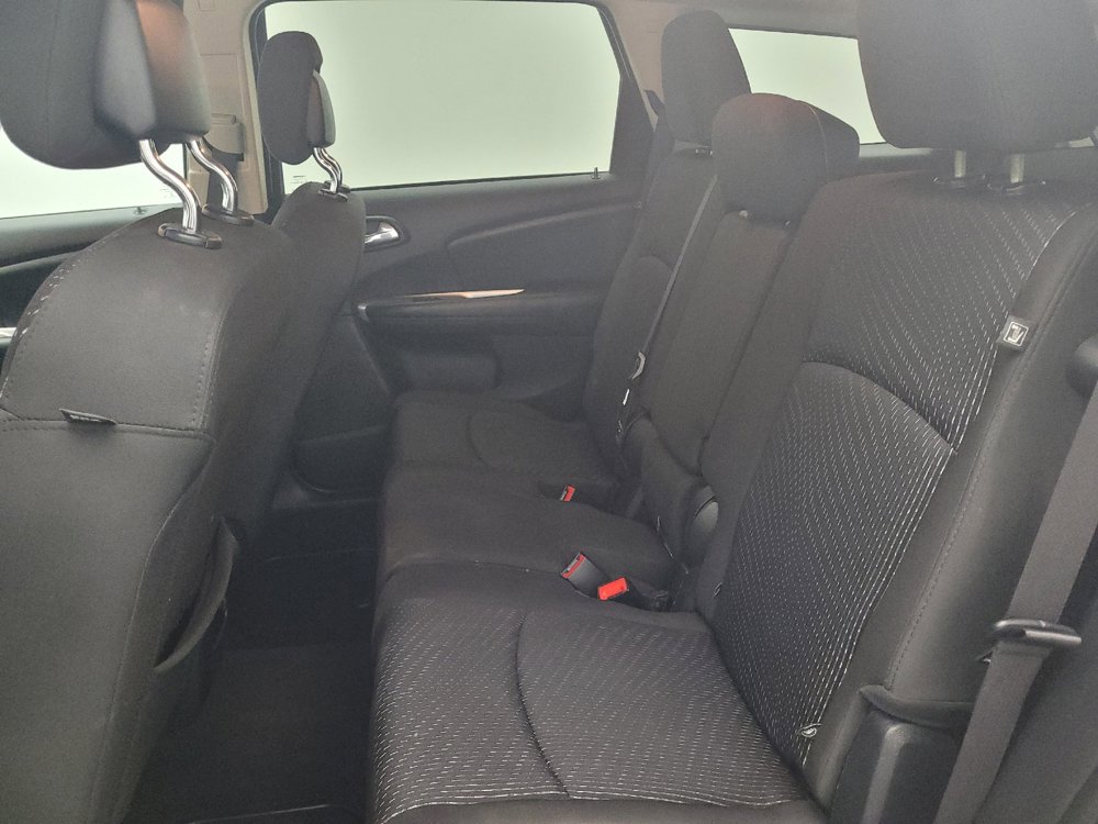 Used 2018 Dodge Journey SE w/ Blacktop Package FWD image 18