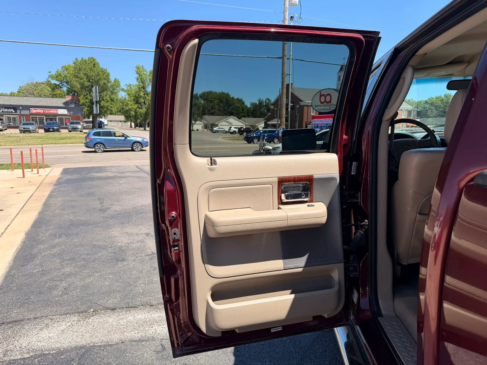 Used 2005 Ford F150 FX4 AWD/4WD image 18