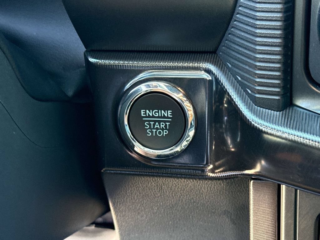 Certified 2025 Ford F150 Raptor w/ Equipment Group 803A Raptor R AWD/4WD image 36