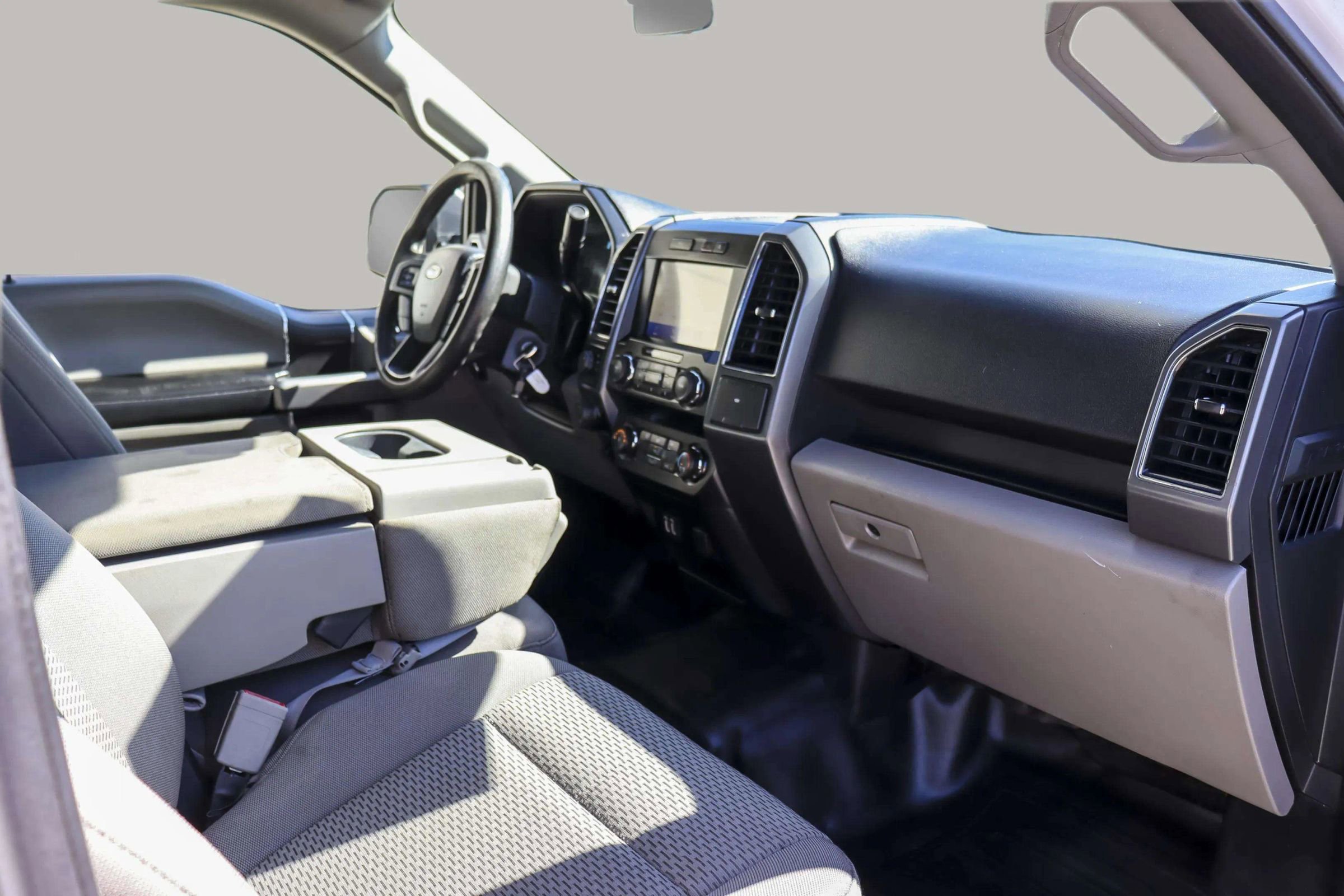 Used 2019 Ford F150 XLT w/ Trailer Tow Package image 33