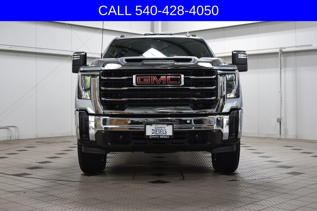 Used 2025 GMC Sierra 2500 SLT w/ SLT Premium Package AWD/4WD image 2
