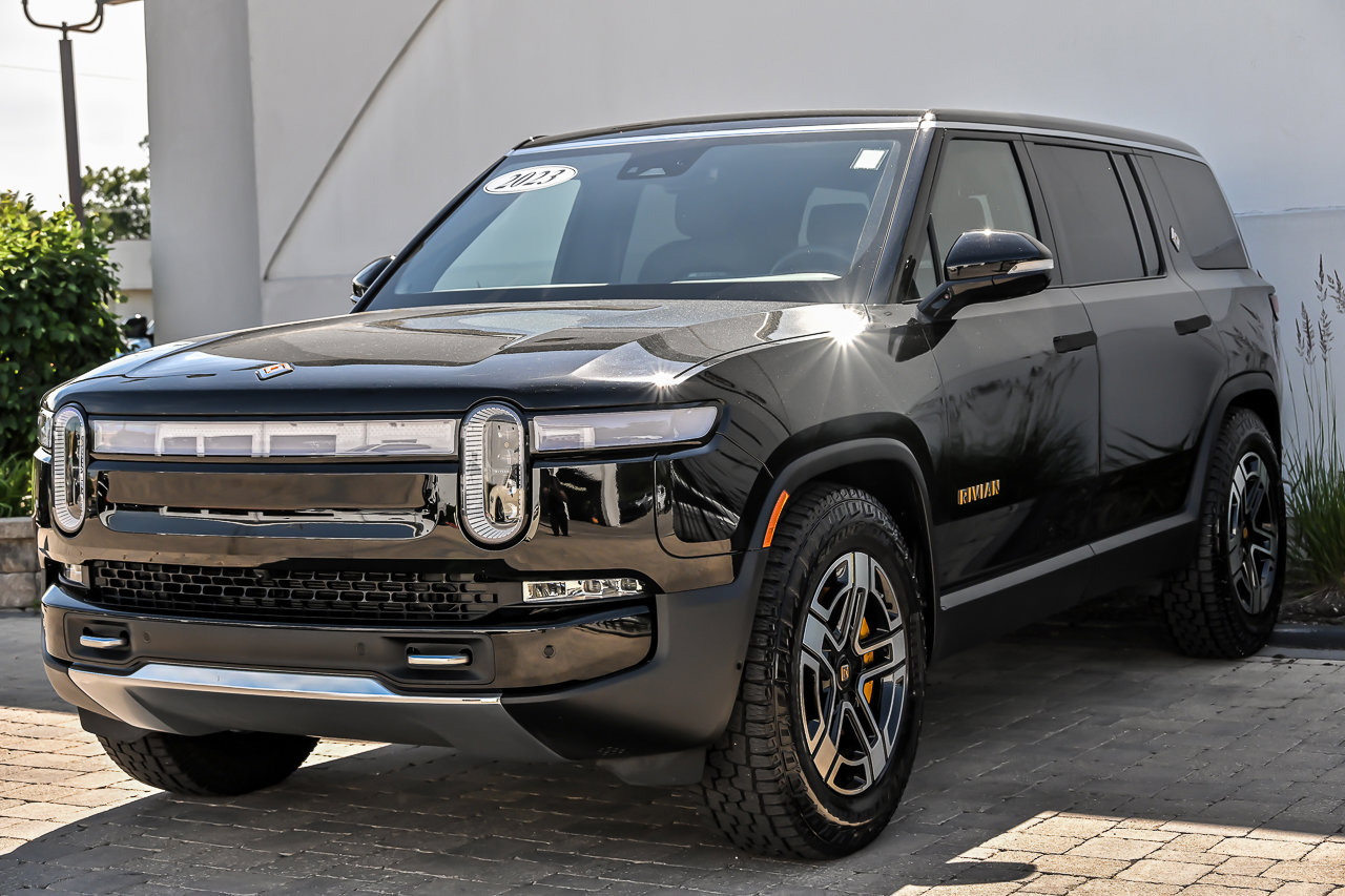 Used 2023 Rivian R1S Adventure AWD/4WD image 5