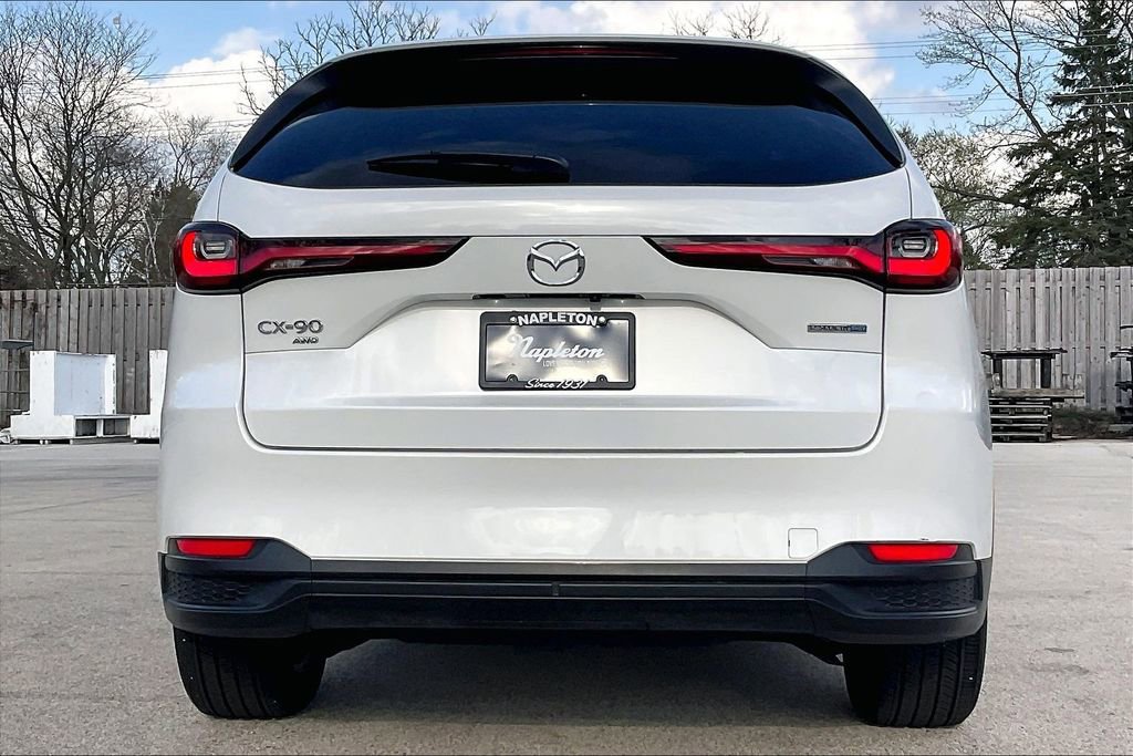 Used 2024 MAZDA CX-90 Plug-In Hybrid w/ Preferred image 4