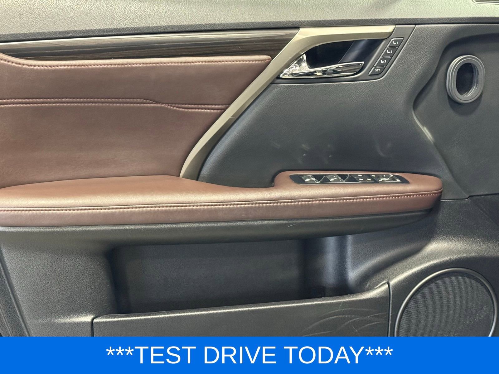 Used 2017 Lexus RX 350 AWD w/ Premium Package image 10