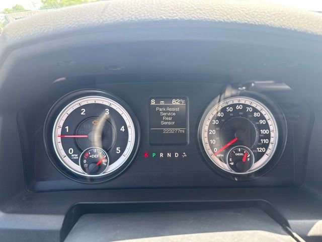 Used 2014 RAM 3500 Tradesman w/ Chrome Appearance Group AWD/4WD image 11
