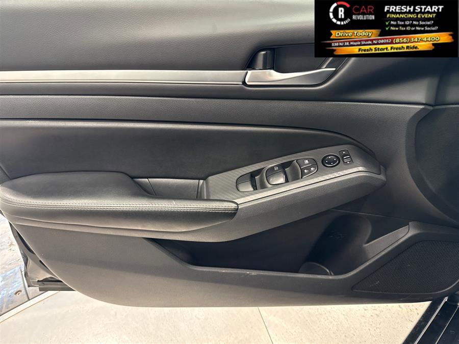 Used 2022 Nissan Altima 2.5 SV image 51