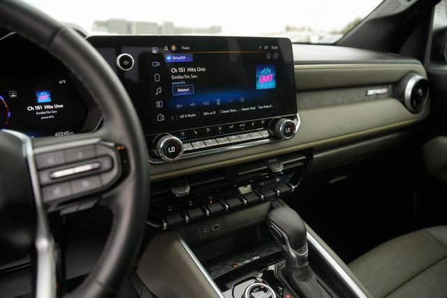 Used 2023 Chevrolet Colorado ZR2 w/ ZR2 Convenience Package III image 25