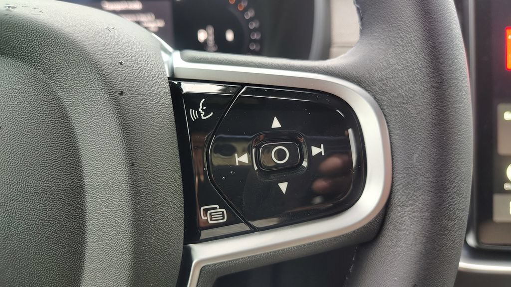 New 2026 Volvo XC90 B6 Plus AWD/4WD image 17