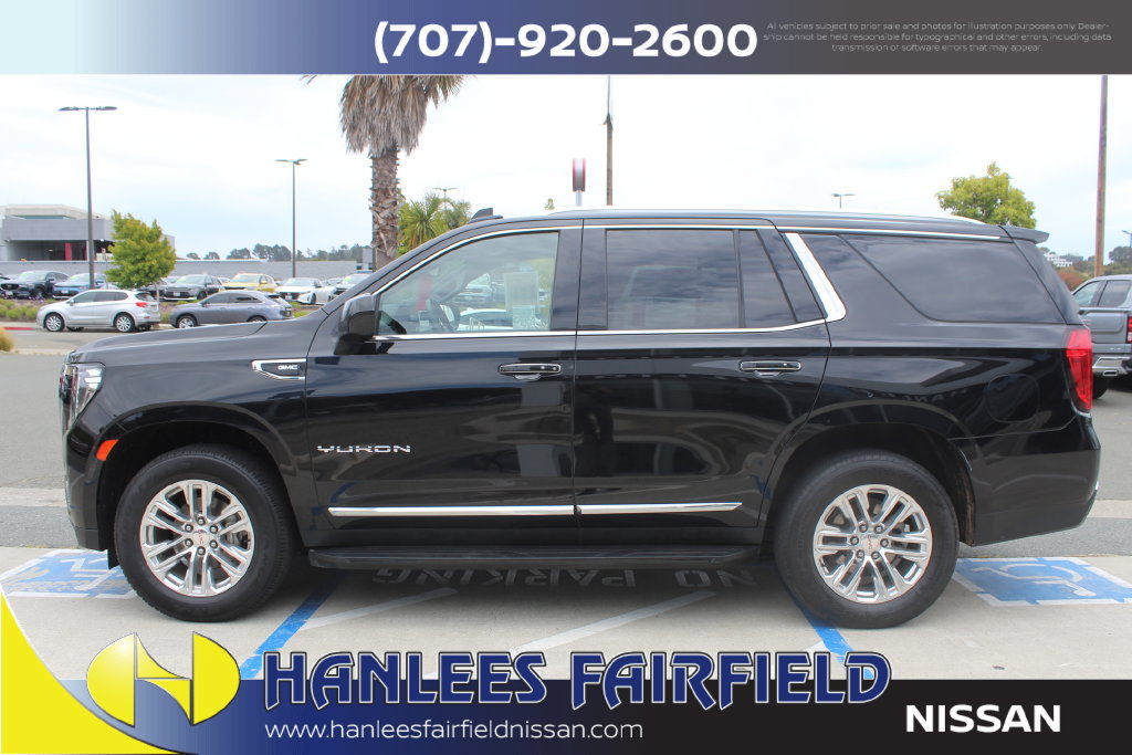 Used 2024 GMC Yukon SLT AWD/4WD image 2