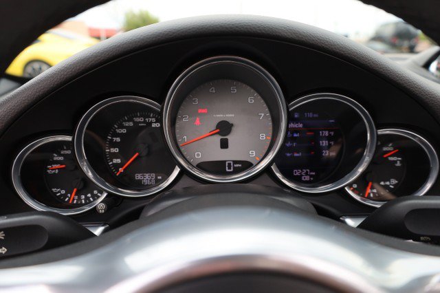 Used 2015 Porsche 911 Carrera S RWD image 29