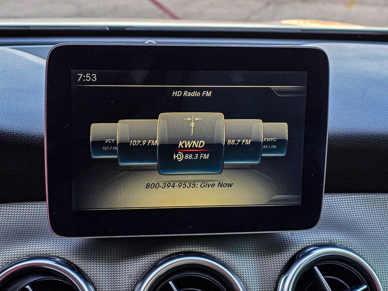 Used 2018 Mercedes-Benz GLA 250 image 14