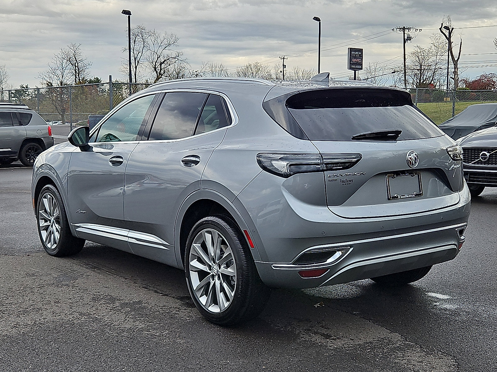 Certified 2023 Buick Envision Avenir image 4