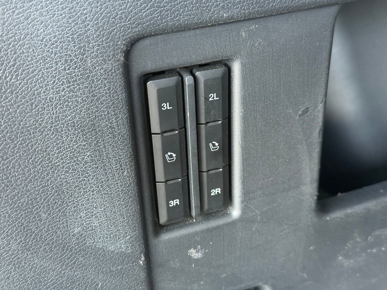 Certified 2024 Ford Expedition Limited image 39