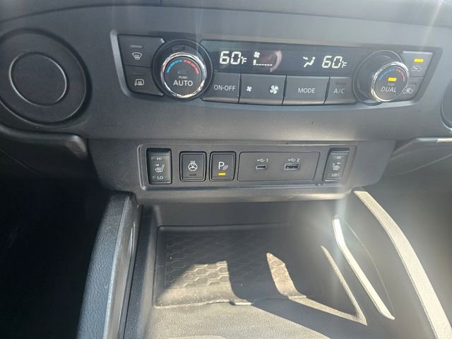 Used 2024 Nissan Frontier SV w/ SV Convenience Package RWD image 22