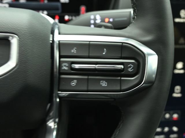 Used 2026 GMC Terrain Elevation w/ Elevation Premium Package AWD/4WD image 17