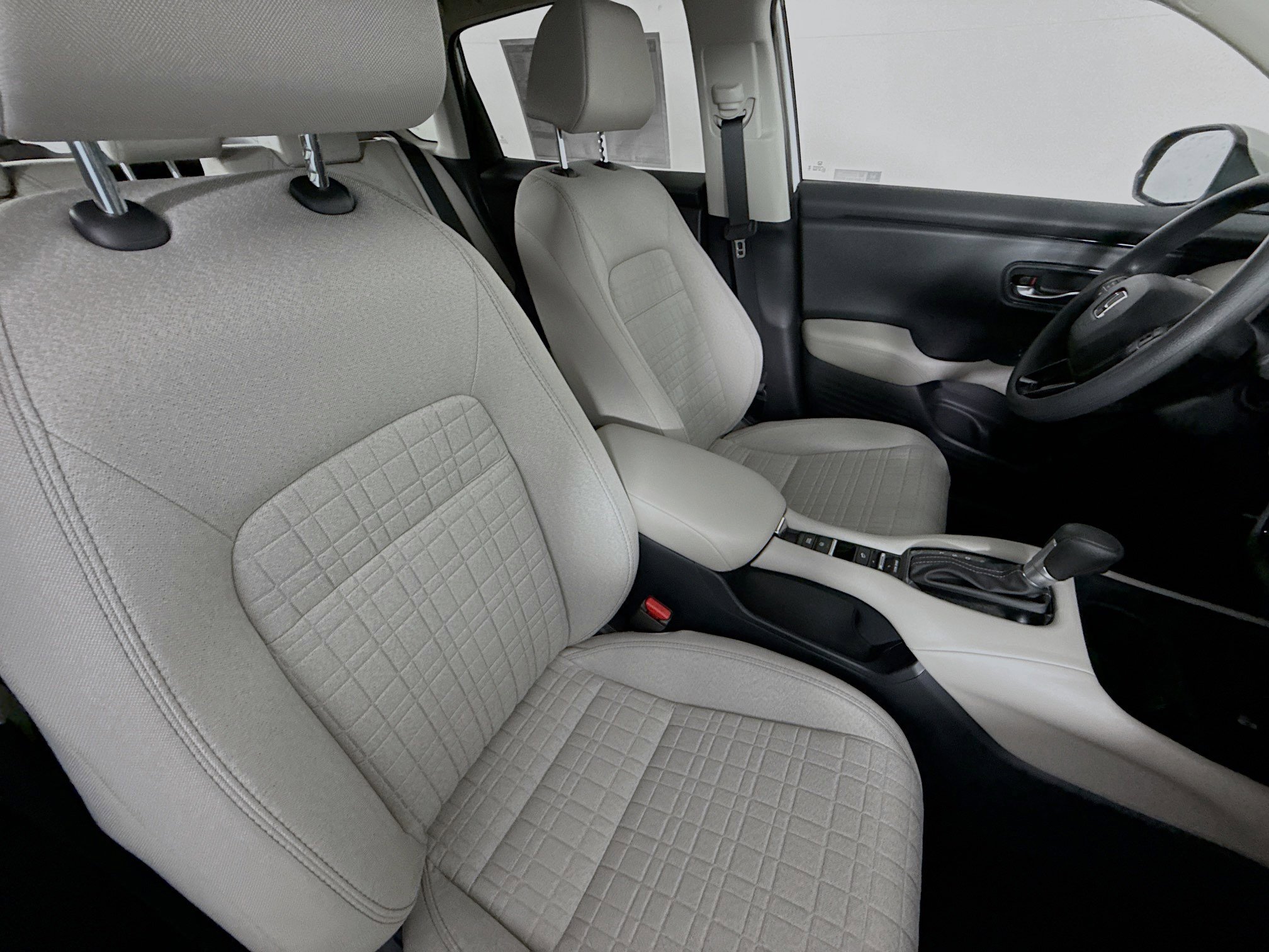 New 2026 Honda HR-V LX image 33