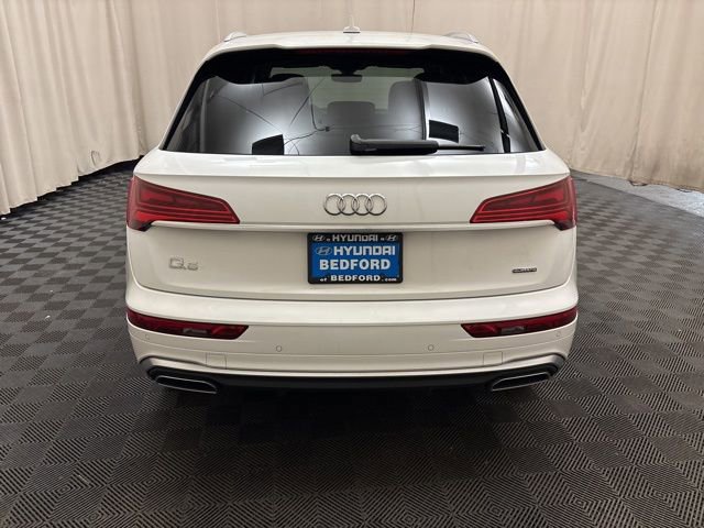 Used 2022 Audi Q5 2.0T Premium w/ Convenience Package image 6