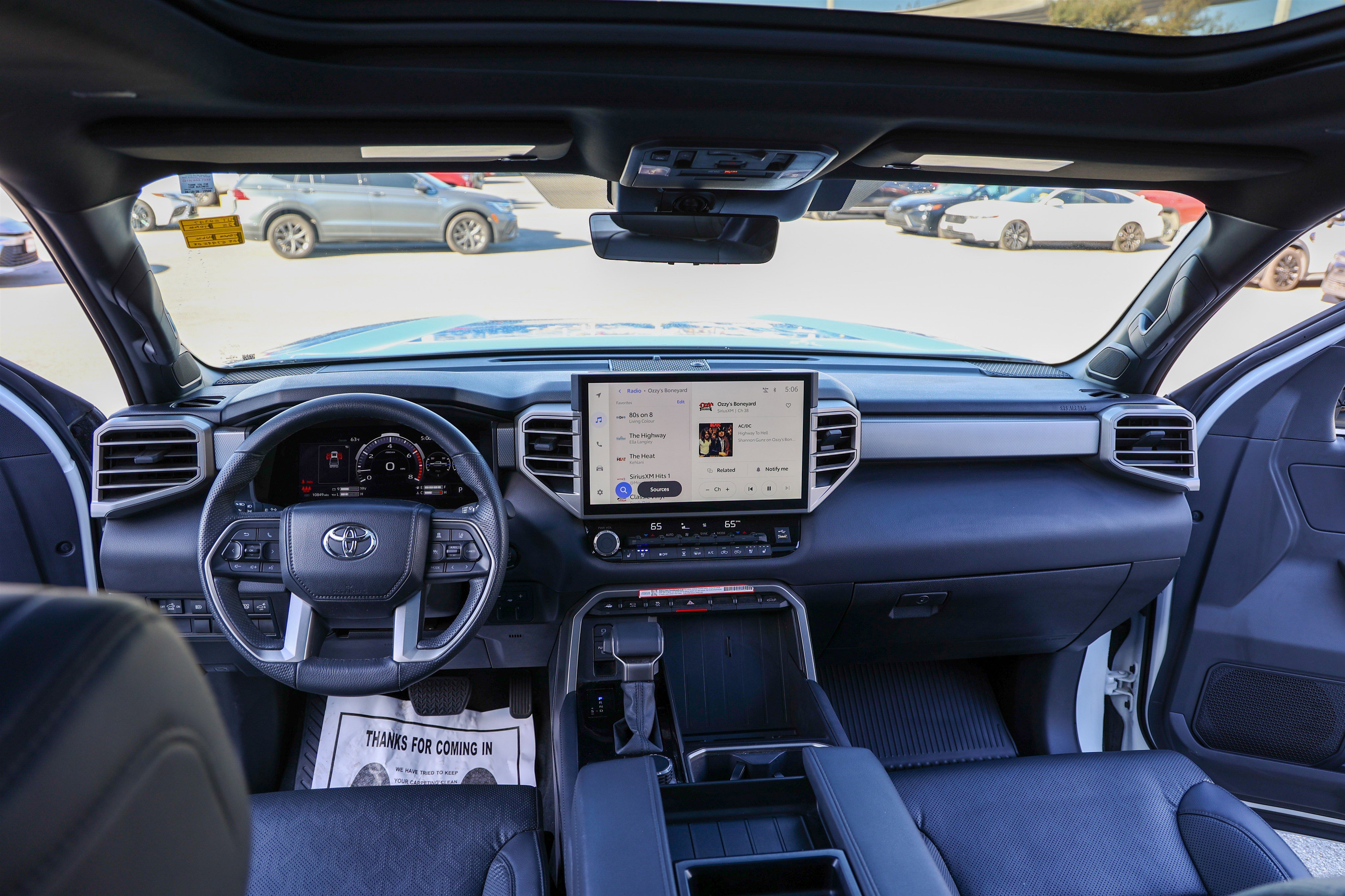 Used 2025 Toyota Tundra Limited image 36