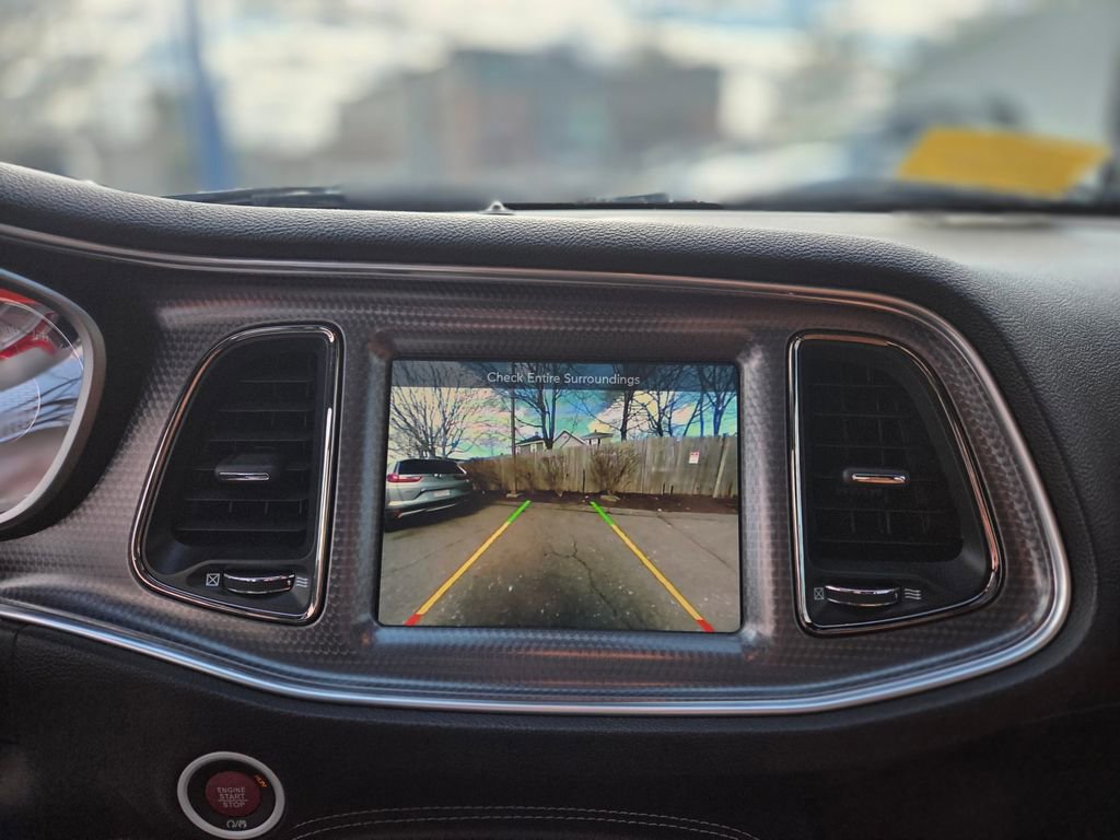 Used 2016 Dodge Challenger SRT Hellcat image 15