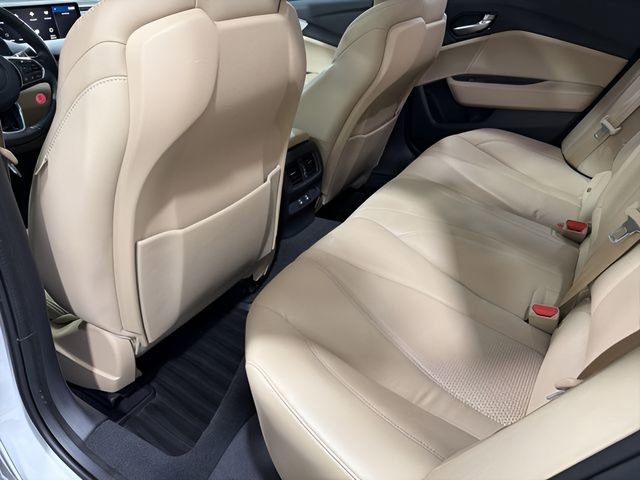 Used 2025 Acura TLX w/ Technology Package image 32
