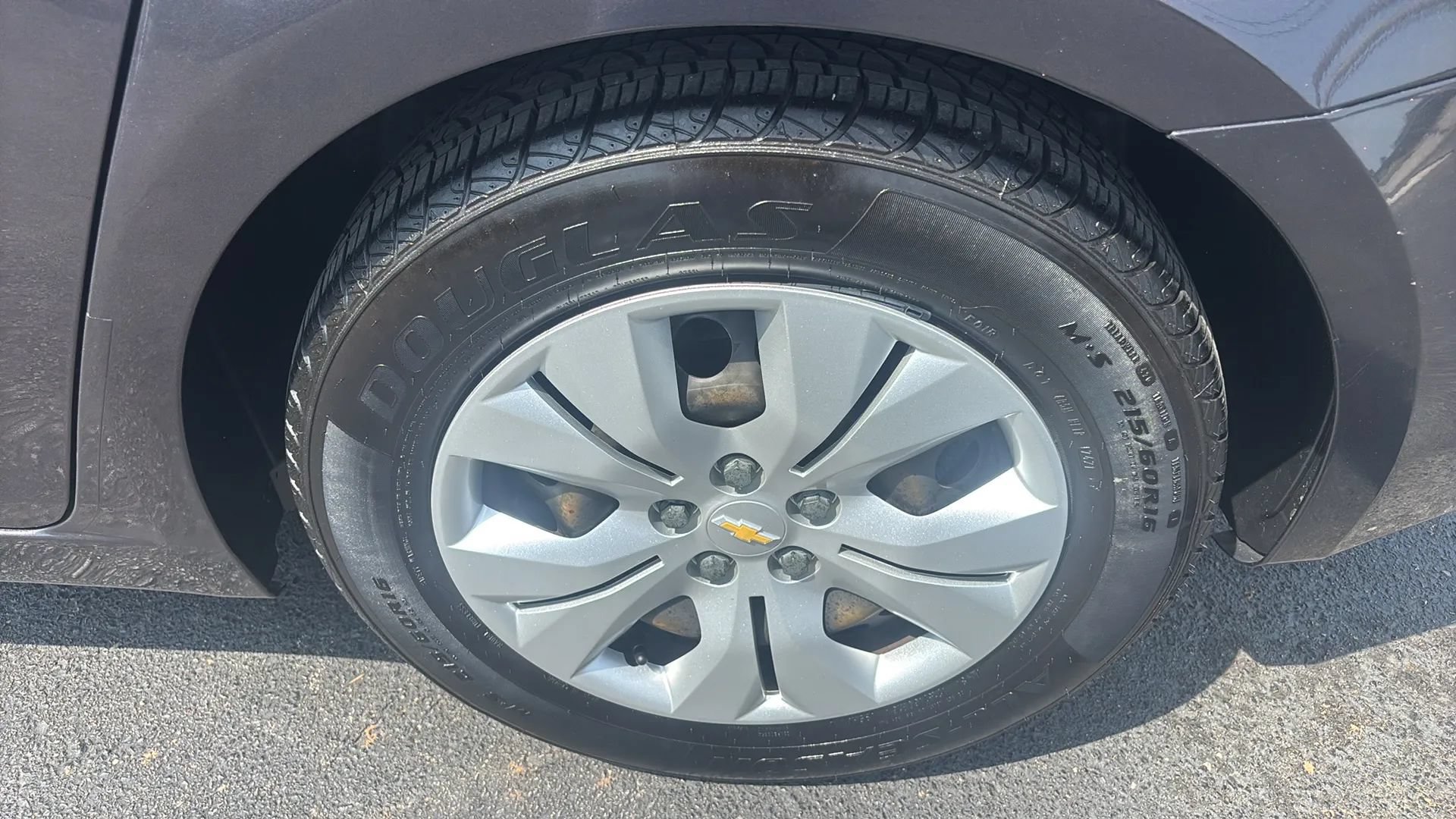 Used 2014 Chevrolet Cruze LS FWD image 29