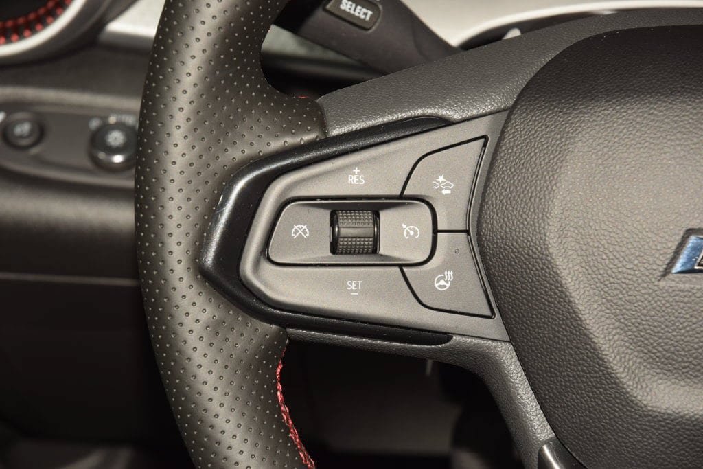 New 2026 Chevrolet Trax RS FWD image 35