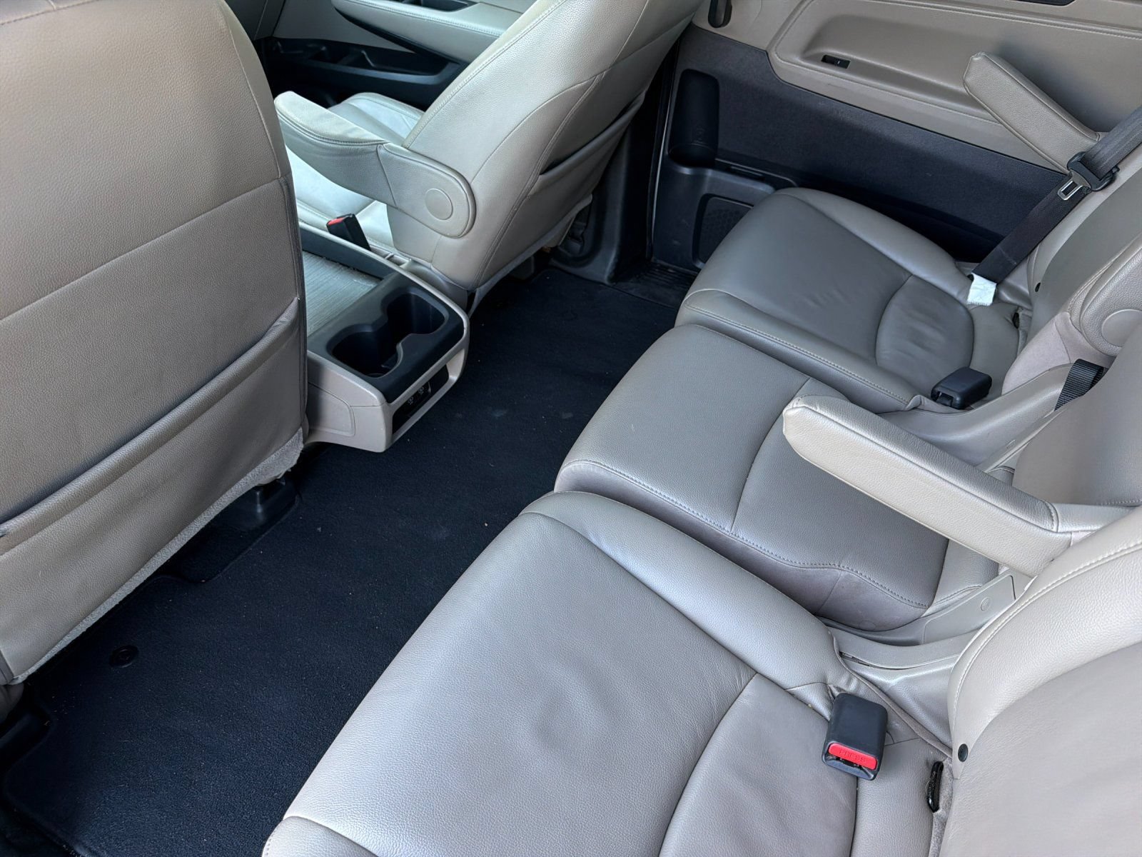 Used 2018 Honda Odyssey EX-L image 11