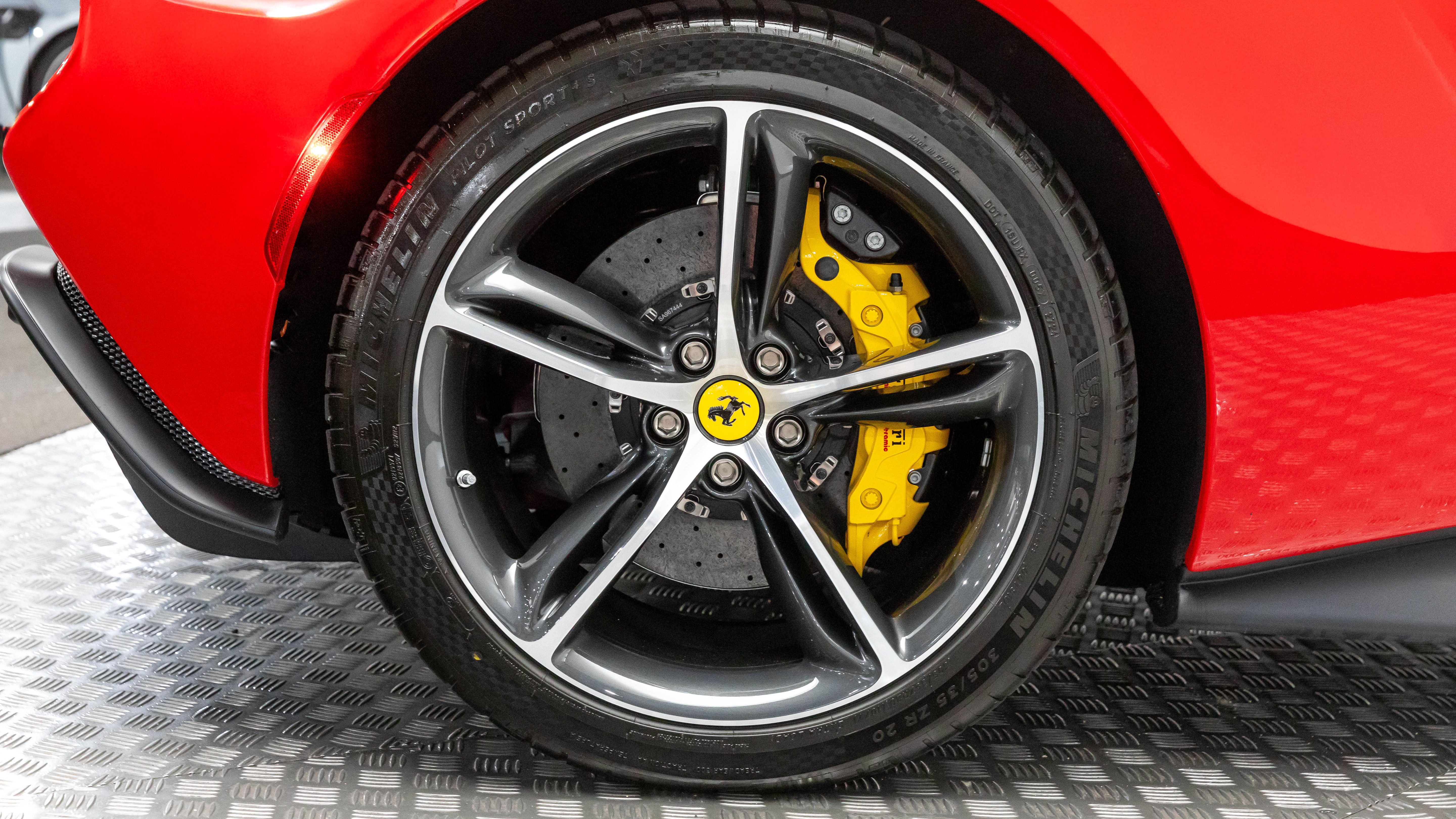 Certified 2025 Ferrari 296 GTS RWD image 28