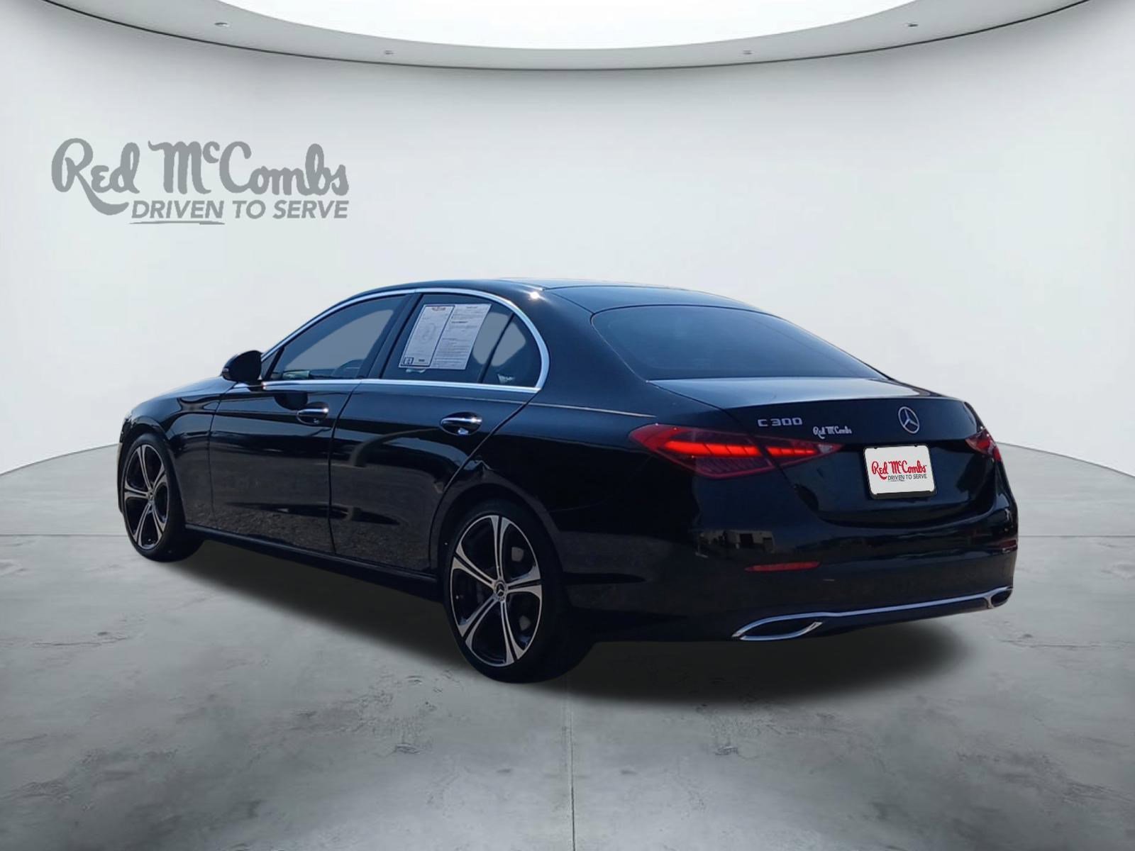 Used 2023 Mercedes-Benz C 300 Sedan image 3