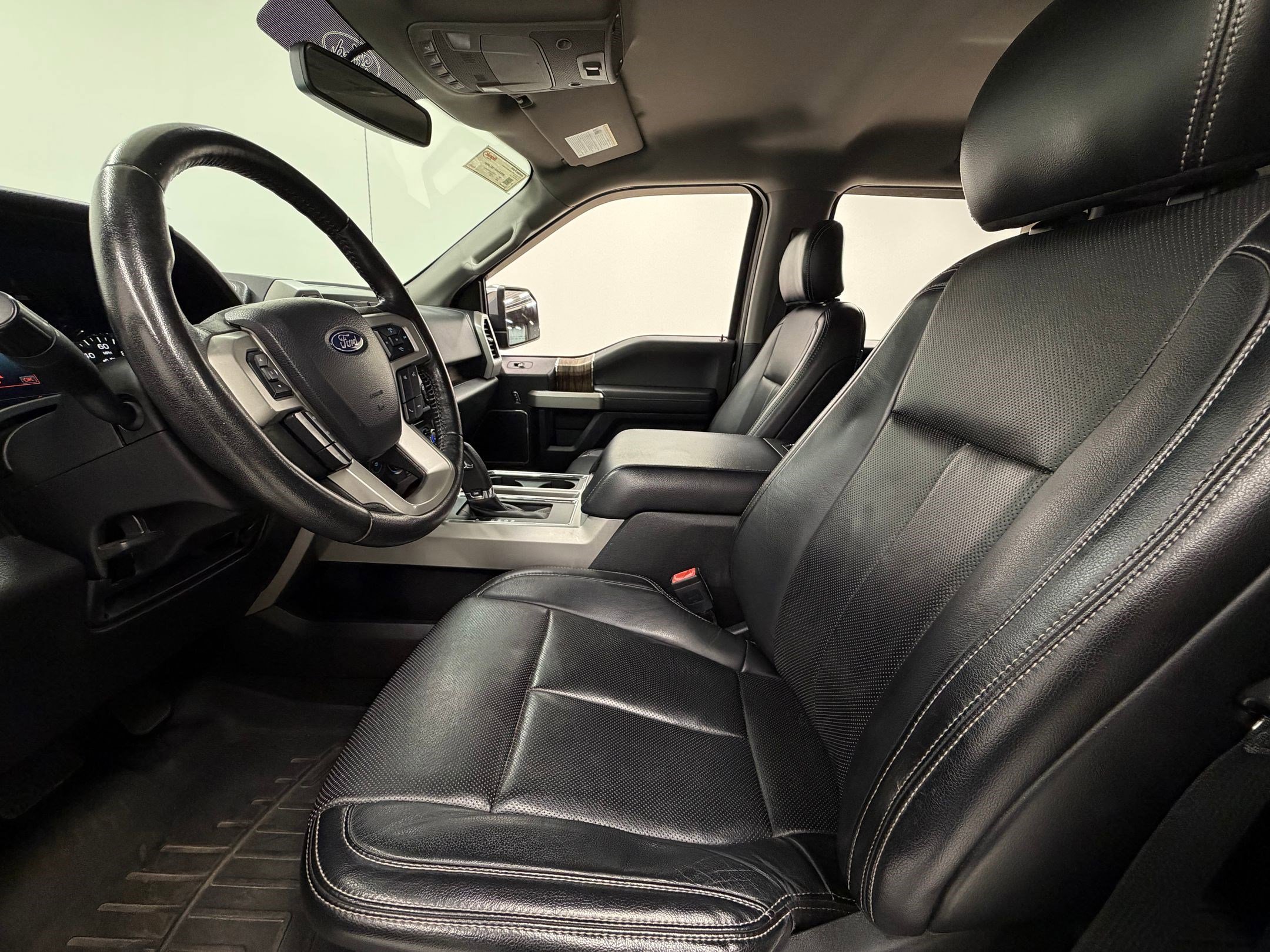 Used 2018 Ford F150 Lariat image 4