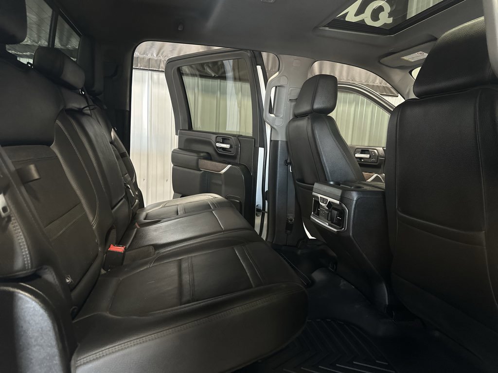 Used 2020 GMC Sierra 2500 Denali w/ Denali Ultimate Package image 17