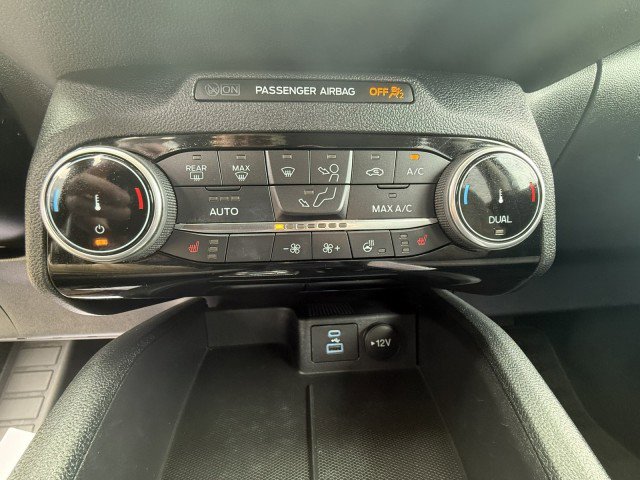 Used 2022 Ford Escape SE w/ Convenience Package image 17