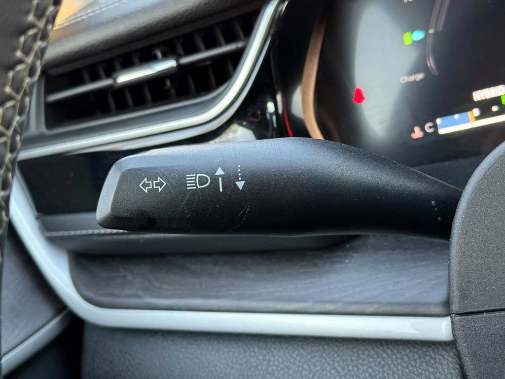 Used 2024 Jeep Grand Cherokee Limited 4xe image 22