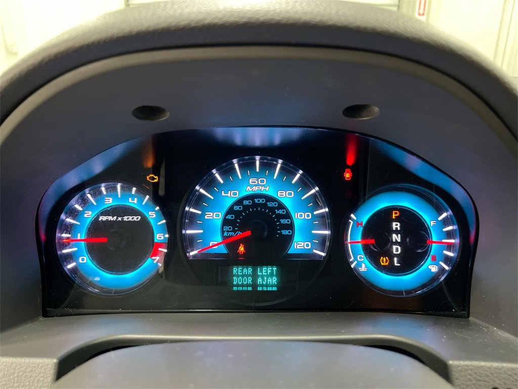 Used 2010 Ford Fusion SE image 11